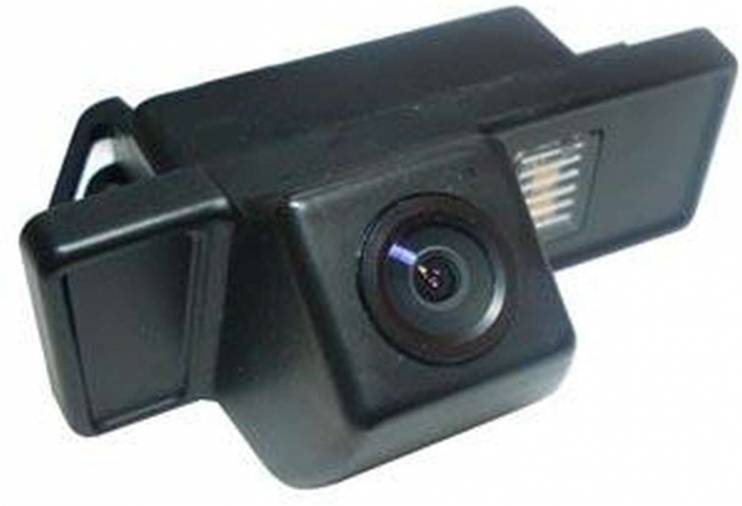Pleervox CAM-NISQ